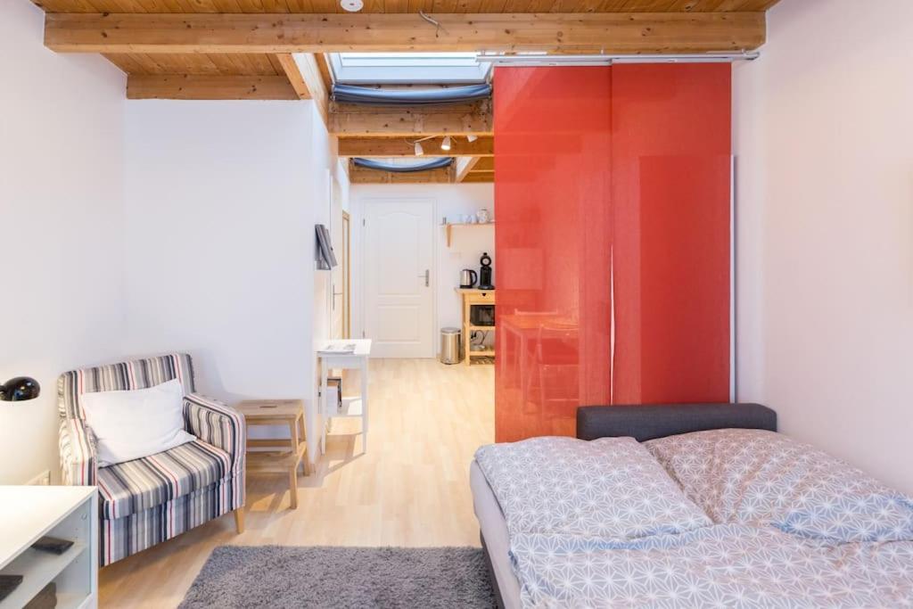 Apartment Wilhelmstr Fuer Bis Zu 3 Personen Bruhl Bagian luar foto