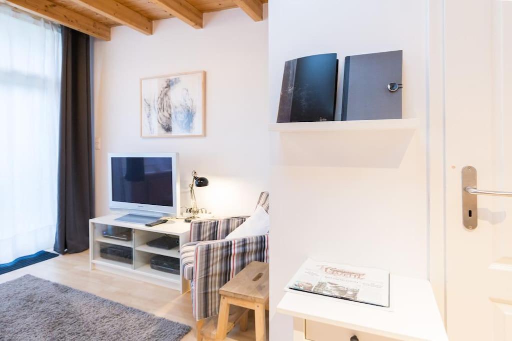 Apartment Wilhelmstr Fuer Bis Zu 3 Personen Bruhl Bagian luar foto